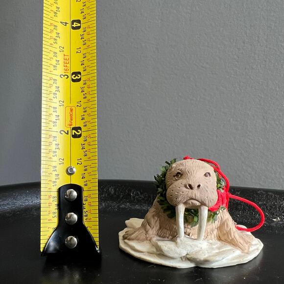 Vintage Holiday Walrus Christmas Ornament  Resin - Picture 5 of 8